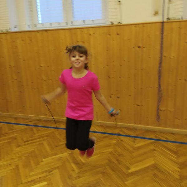 Zimní čtyřboj - kroužek atletiky (7)